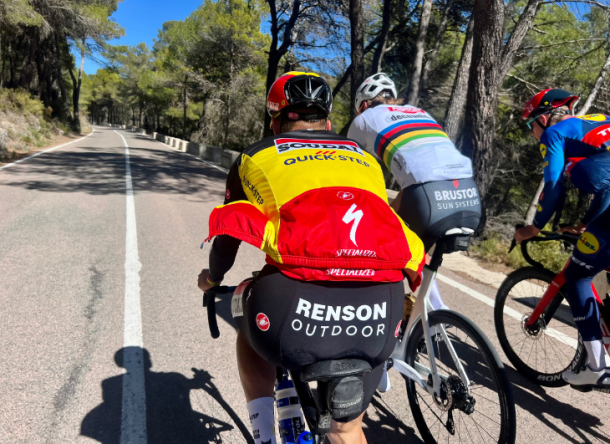 Pedal Like a Pro: 6 Lessons You Can Learn from the Pros